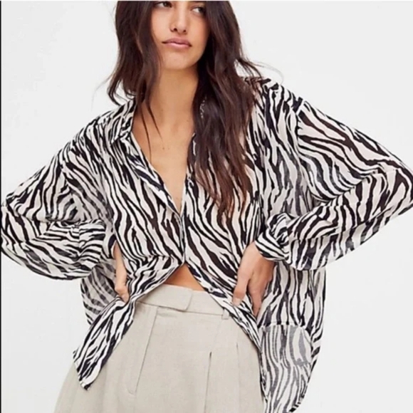 Free People Tops - Nwt free people Zebra print flowy long sleeve button down shirt size medium